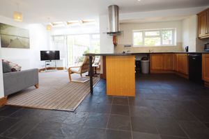 Photo 8- click for photo gallery